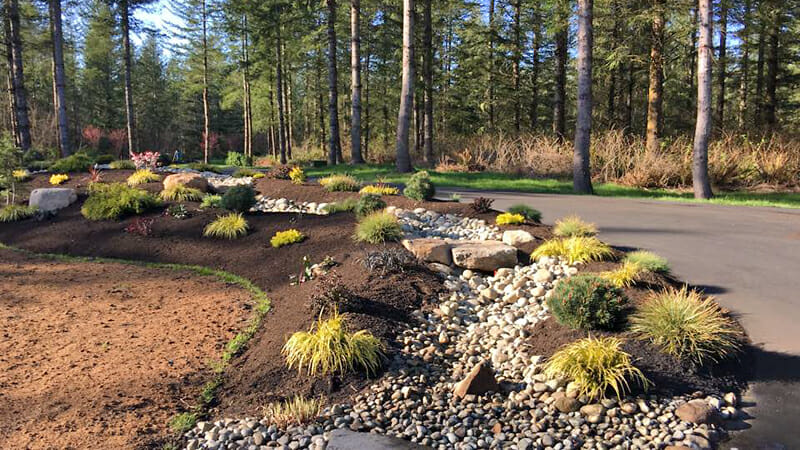 Maple Valley Landscaping: Stones